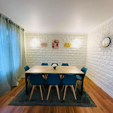 Holiday home Maison Familiale Avec Jardin *